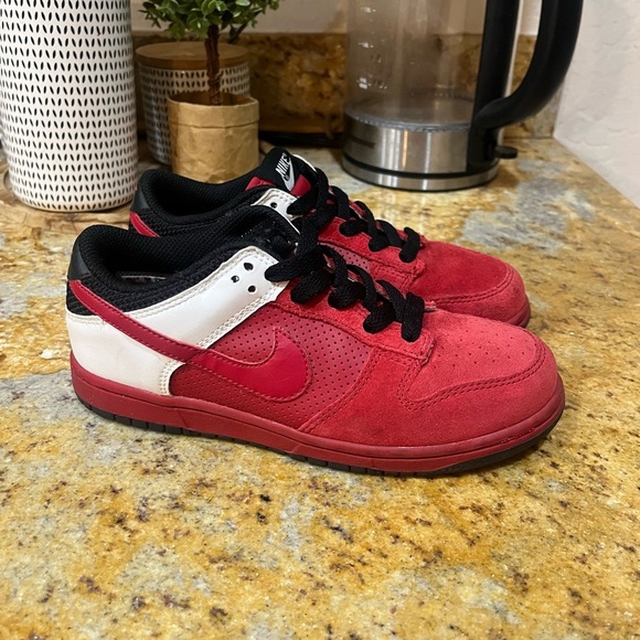 Nike Dunk low size 2.5 - Picture 1 of 8